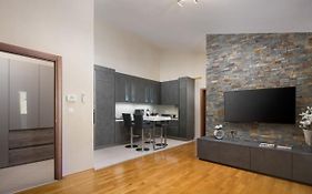 Apartment Leonardo